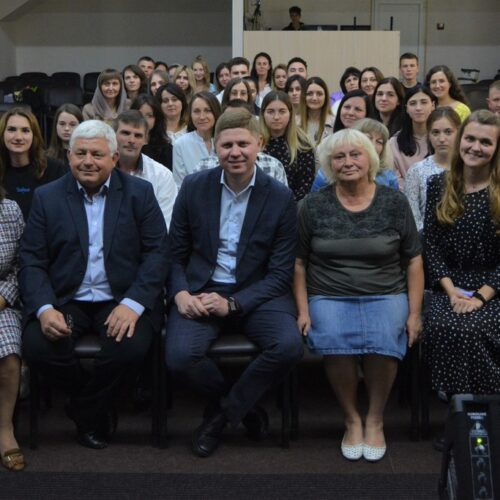 На Хмельниччині провели конференцію для дитячих служителів