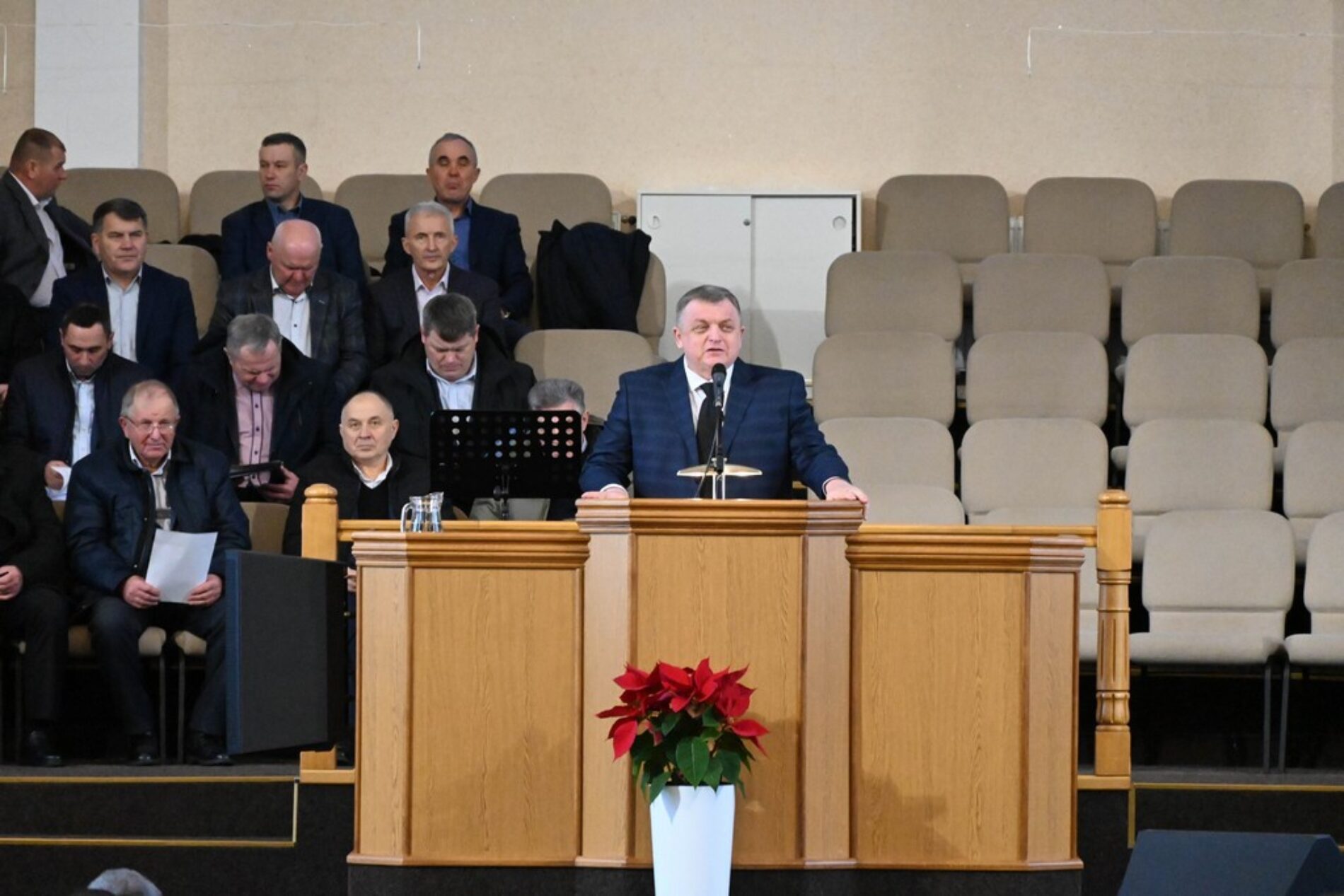 З новим бюджетом у 2024-й рік: результати звітної конференції УЦХВЄ Рівненщини