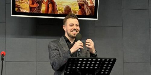 But Firstly God або «Але спершу Бог» – під такою назвою пройшла молодіжна конференція у Коростені