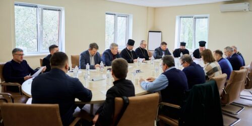 Нарада Церков затвердила своє положення та утворила комісію з питань освіти в Україні