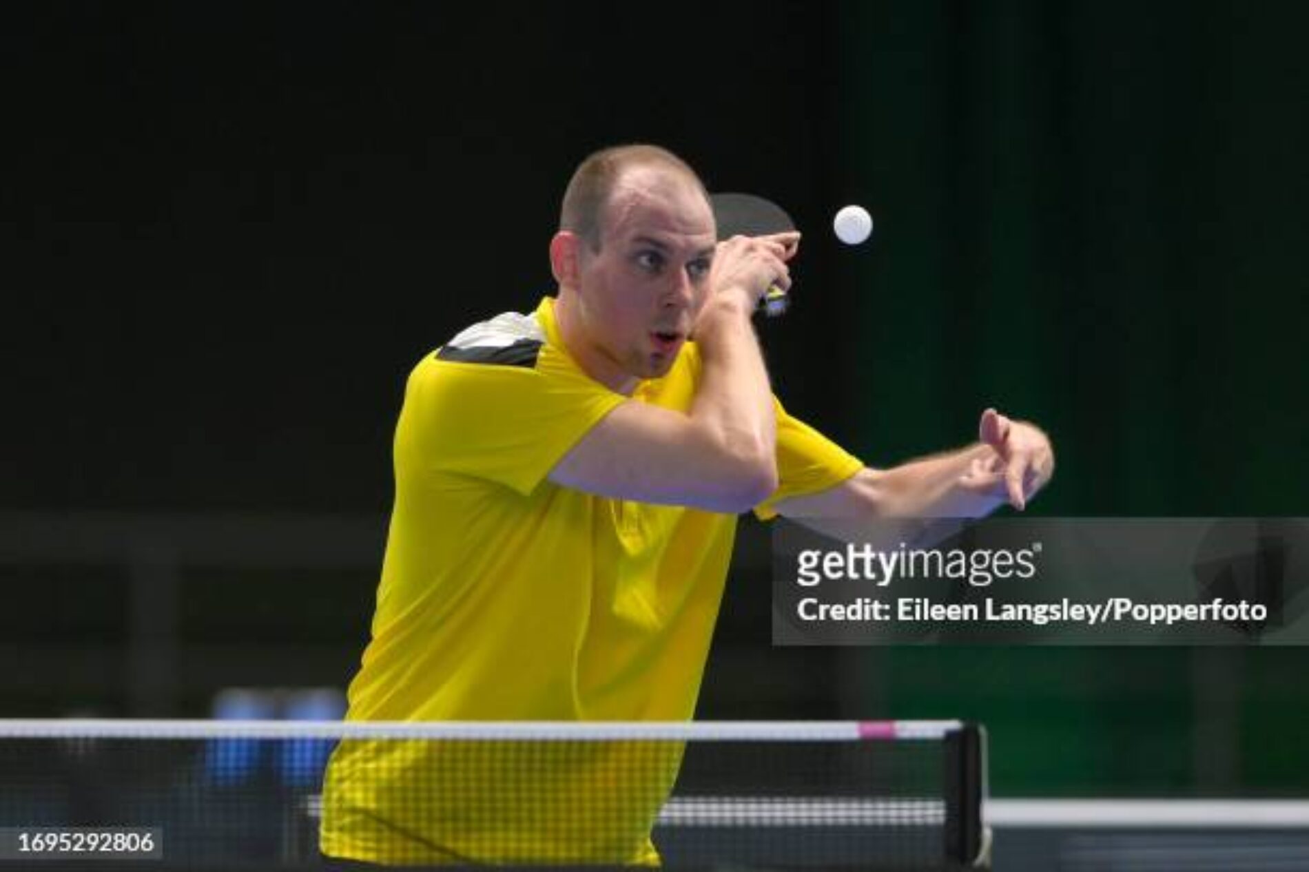Чемпіон літніх паралімпійських ігор Максим Ніколенко з м. Запоріжжя: «Слово Боже мотивує мене викладатися на максимум»