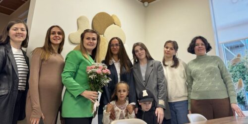 Служіння для матусь Real moms вже п’ятий рік діє в м. Івано-Франківську