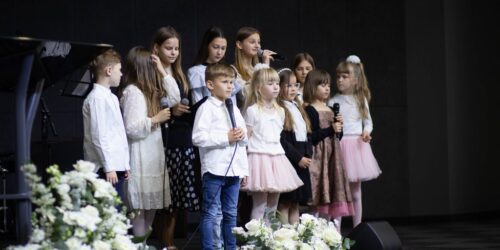 «Духовна людина готова бути жертовною, і це  у вас є»  – фастівська церква «Воскресіння» відзначила тридцятиріччя