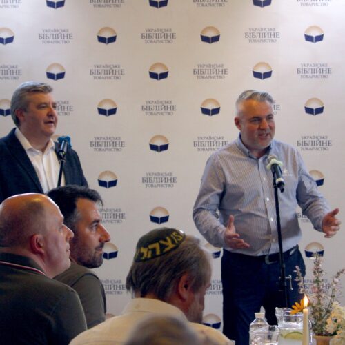 «Ми хочемо стояти поряд з вами і підтримувати вас» – очільники закордонних церков та місій