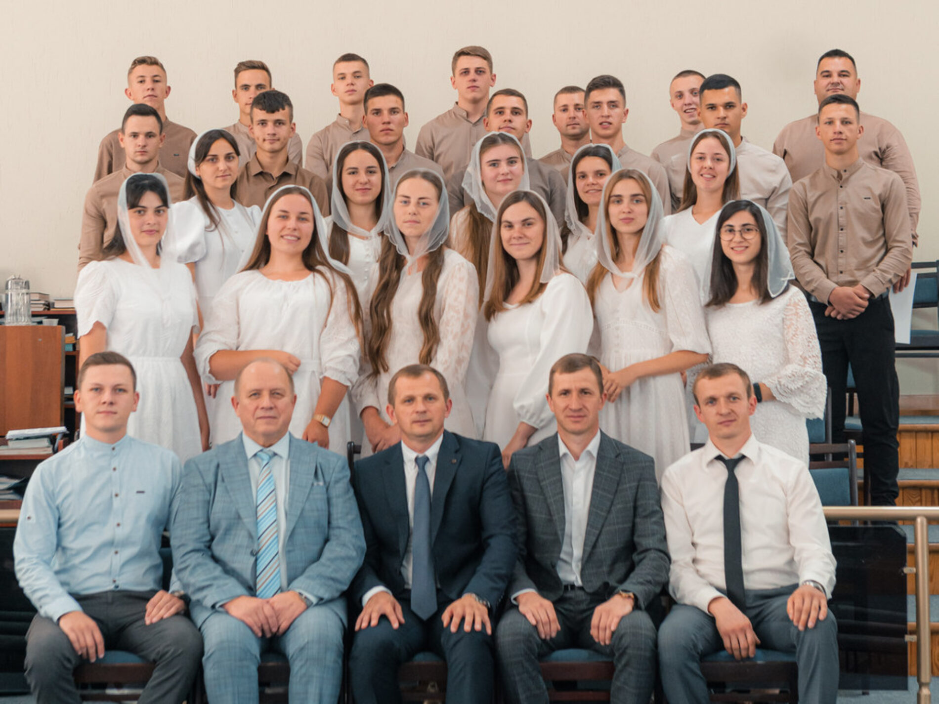 У Ковелі відбувся випуск та початок навчання нової групи Волинської біблійної школи (ВІДЕО)
