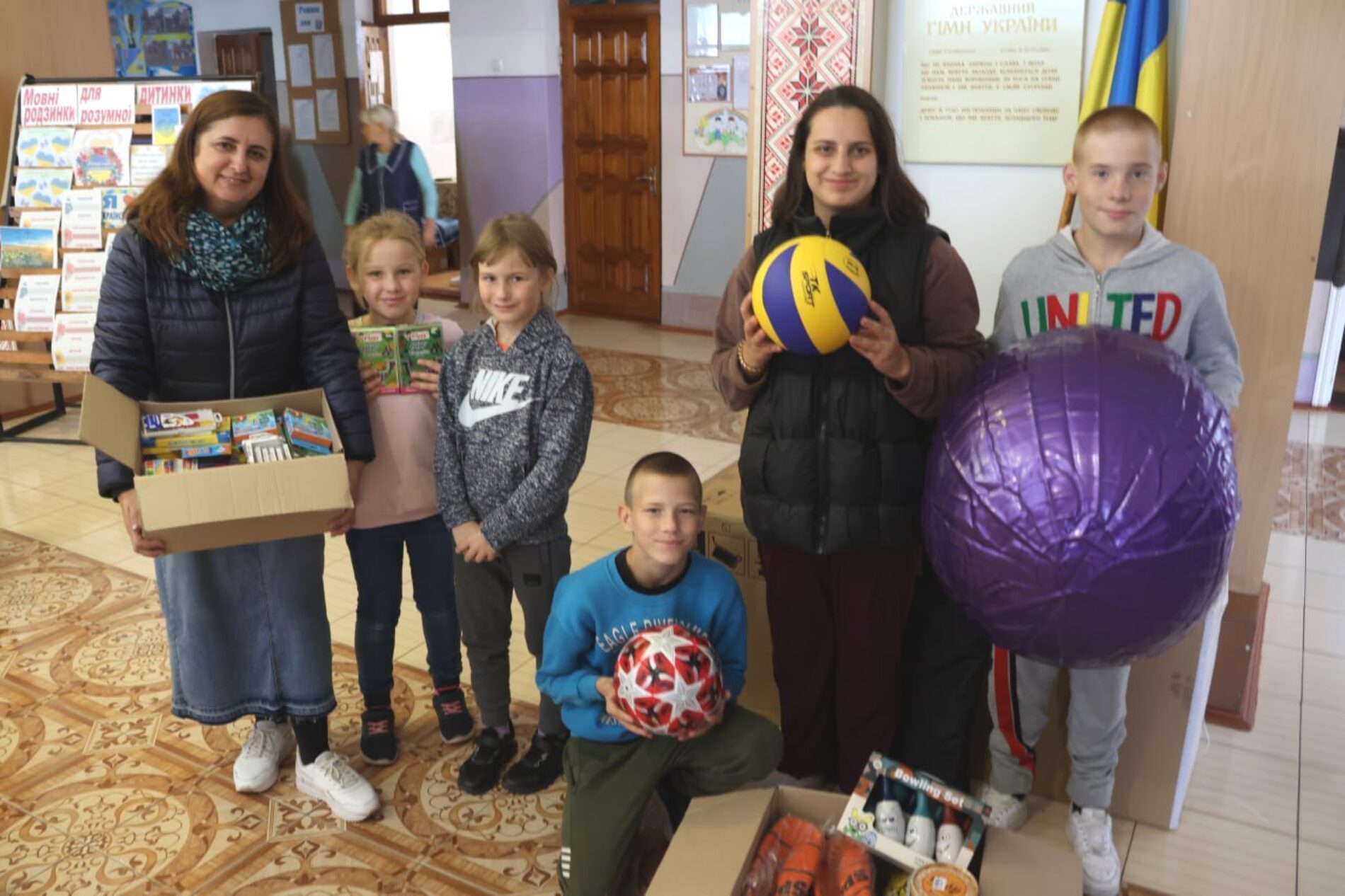 Віряни черкаської церкви подарували вихованцям Вільшанської школи-інтернату басейн та спортінвентар