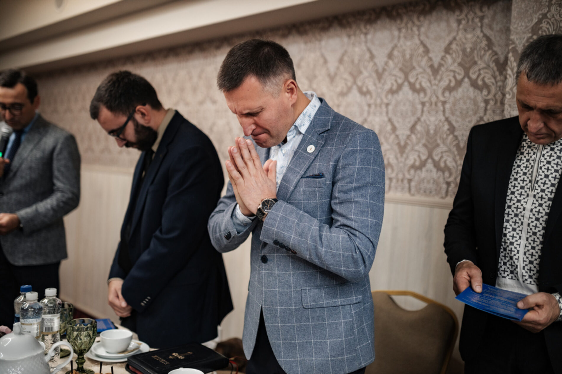 На Полтавщині пройшов молитовний сніданок за участю духовенства, депутатів, військових та гостей із закордону