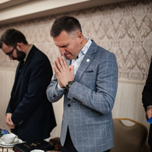 На Полтавщині пройшов молитовний сніданок за участю духовенства, депутатів, військових та гостей із закордону