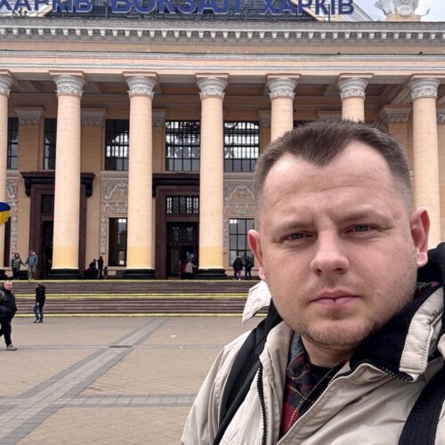 «Вдень буває по вісім служінь… за війну розпочали 22 церкви» –  про поїздку на Харківщину розповідає пастор Вадим Корольчук