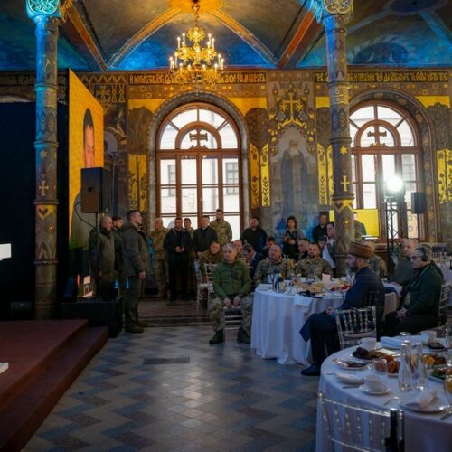 Відбувся перший військовий молитовний сніданок