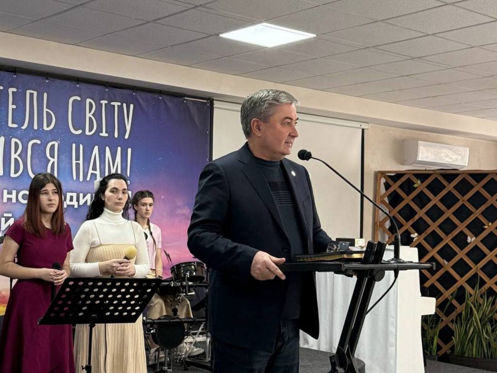 «Розквітай з Ісусом» – у Херсоні провели жіночу конференцію, на яку приїхали сестри  з Миколаєва