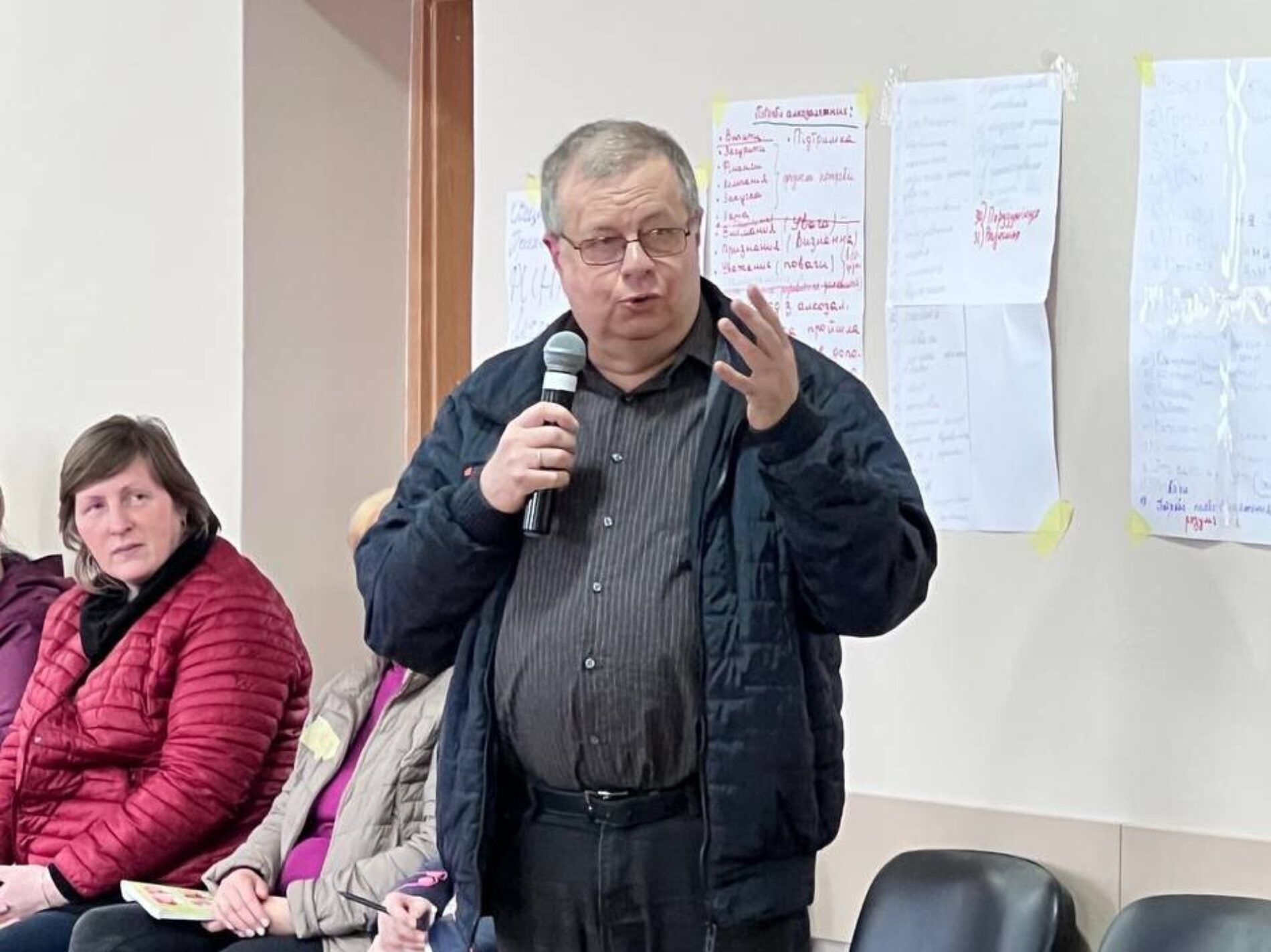 У Запоріжжі на базі філії ЄТУ група майбутніх душеопікунів навчалася виявляти та консультувати людей у кризовій ситуації