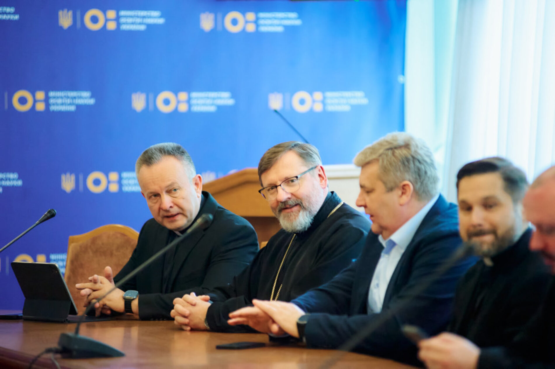 Перспективи освітнього капеланства та стаціонарного навчання докторантів обговорили члени ВРЦіРО з Міністром освіти і науки України