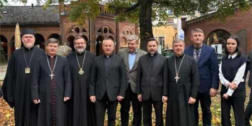 Делегація ВРЦіРО зустрілася з Християнською Радою Норвегії та взяла участь в молитві за встановлення миру в Україні