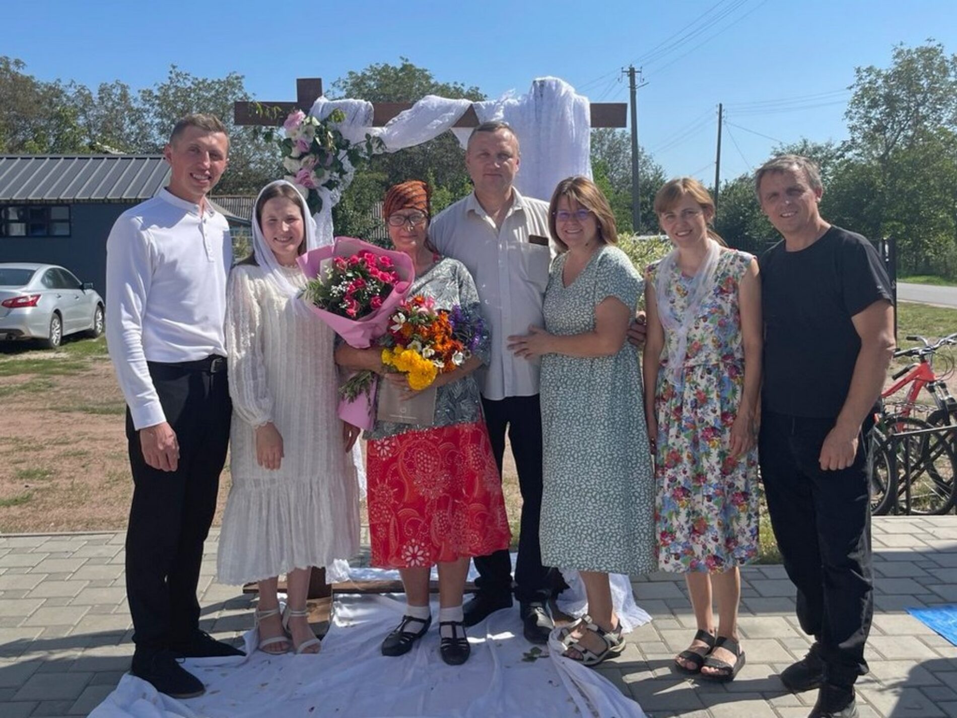 «Я обіцяла Богу: якщо онук повернеться живим, прийму хрещення», — історія 83-річної сестри Валентини