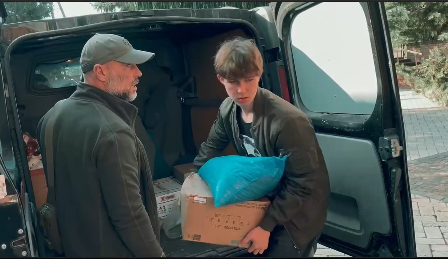 Кам’янець-Подільські капелани повернулися з важкої, але плідної поїздки на фронт
