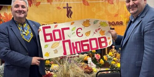 Там, де лунають вибухи, звучить подяка: як Бог відроджує Харківщину