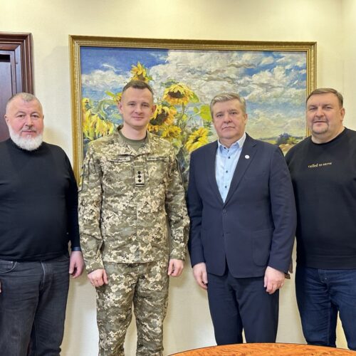 Начальник Служби військового капеланства ЗСУ Олександр Вовкотеча відвідав офіс УЦХВЄ
