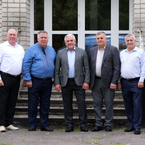 Молитва, свідчення і Божа вірність: один день служіння гурту «Авен Єзер» на Полтавщині
