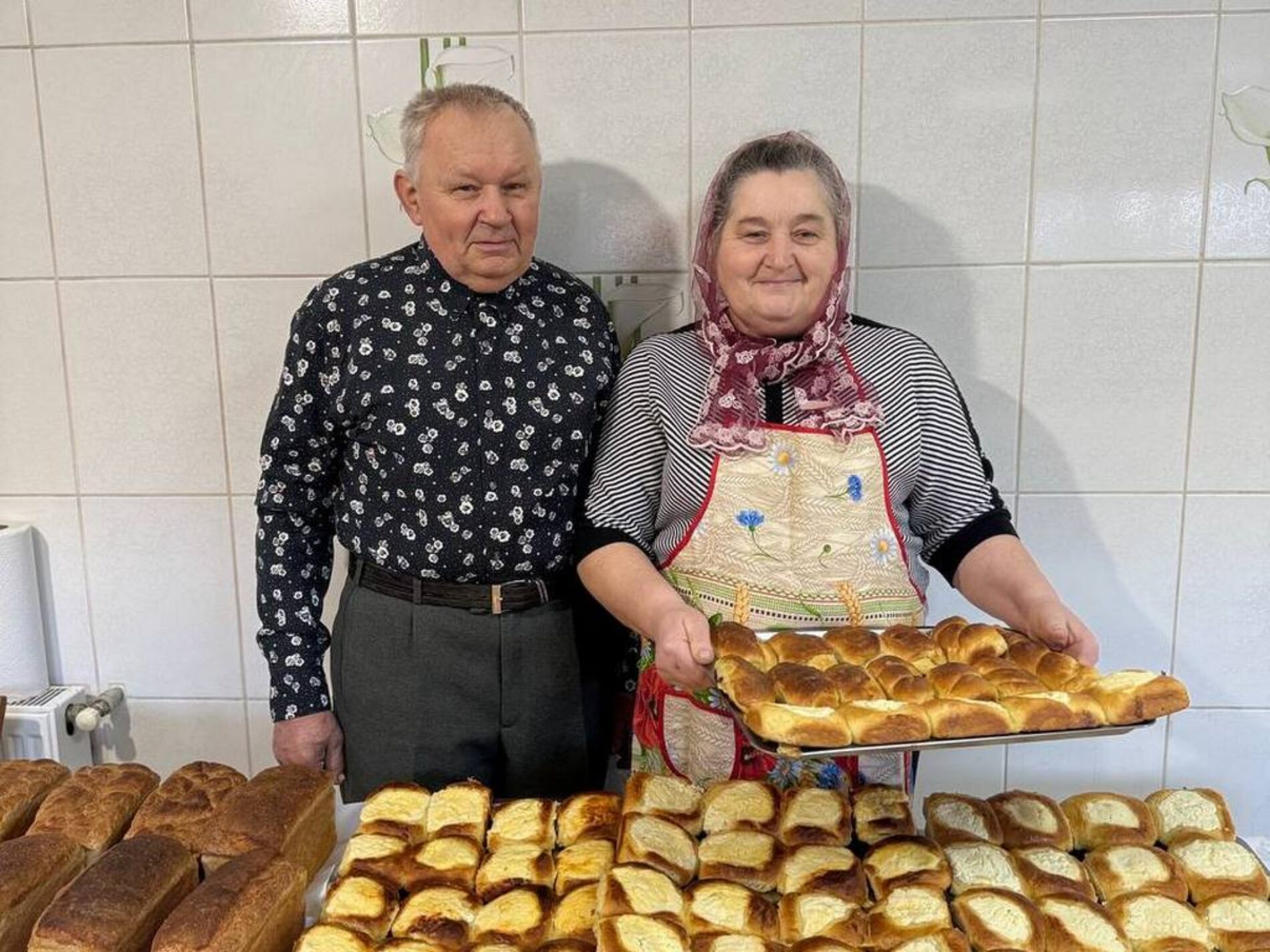 «Острів любові та камінь добра»: як подружжя Ковальчуків годує українських військових понад три роки