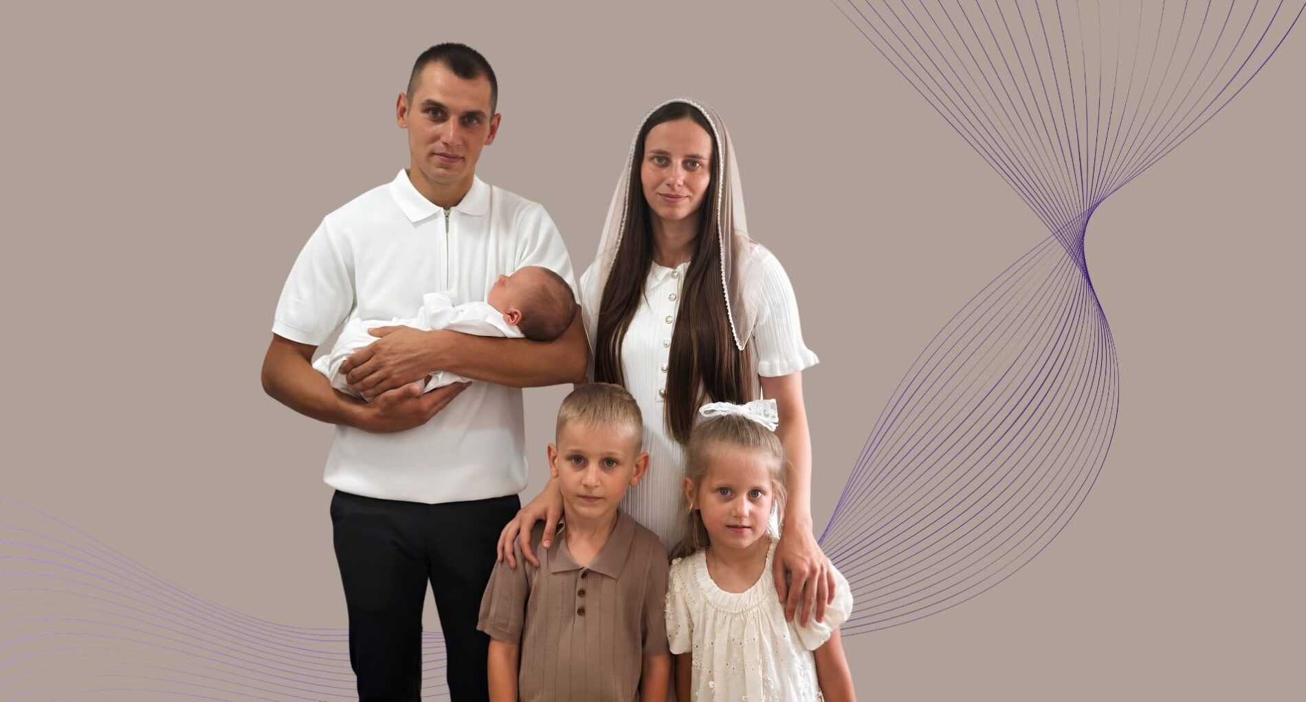 Один день у сільській церкві на Буковині: на благословіння дитини до церкви ХВЄ  прийшла православна рідня