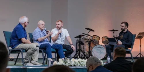 Здорова церква народжує здорове суспільство: у Києві відбулася пасторська конференція за участю Алтона Гаррісона та Віктора Прохора