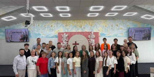 Що стоїть за ефективним служінням дітям: чотири принципи для дитячих служителів розбирали  на Черкащині